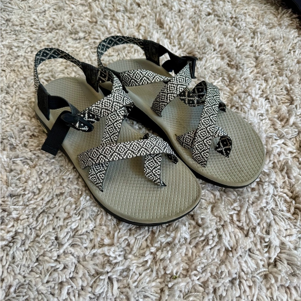 Chaco Women’s Sandals Sz 9